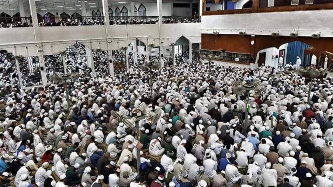 Hasil carian imej untuk tabligh Masjid Sri Petaling