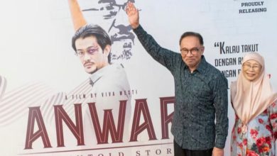 Filem Anwar: The Untold Story gagal menusuk kalbu