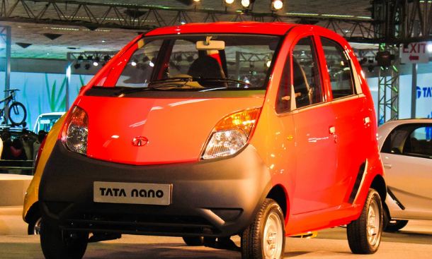 Tata Nano keluaran India dipilih sebagai kereta termurah dalam dunia