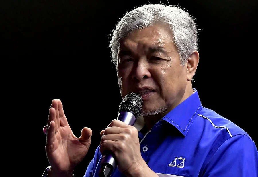 "Presiden.. jangan letak jawatan, terus istiqomah dengan DAP," - Akar umbi UMNO
