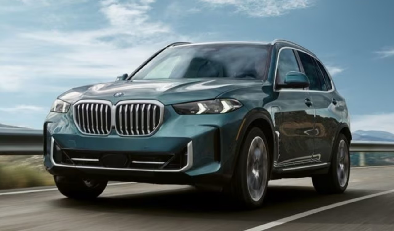 BMW X5 xDrive50e M Sport 2024 untuk pasaran Malaysia diperkenalkan